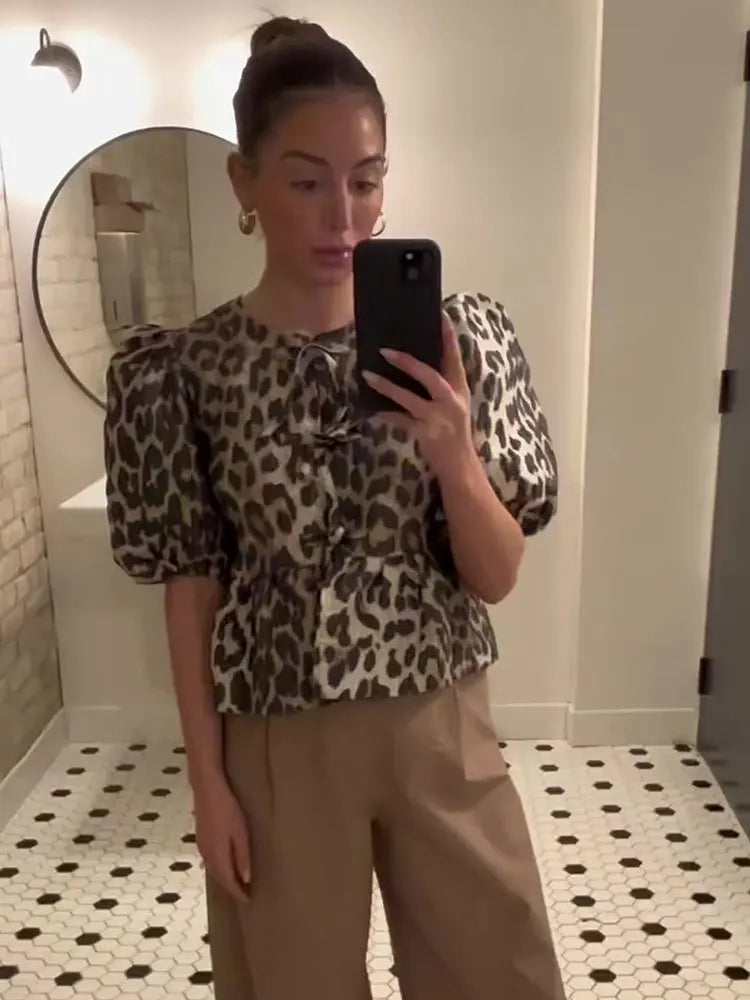 Fashion Leopard Hollow Out Thin Shirts For Women Causal Loose O Neck Short Sleeved Tops 2024 Spring Summer Ladies Streetwear Top