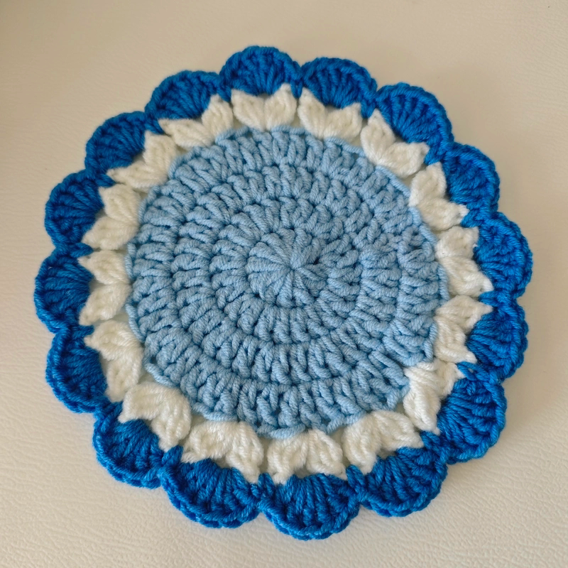 Hand-crocheted Blue Lace Coaster Wool Thermal Insulation Placemat