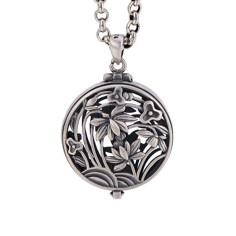 Platinum Plated Pendant Ga Wu Box for Women's Hollow Lotus Vintage Personalized Fragrant Bag, Collar Chain, Sweater Chain, Hanging Decoration