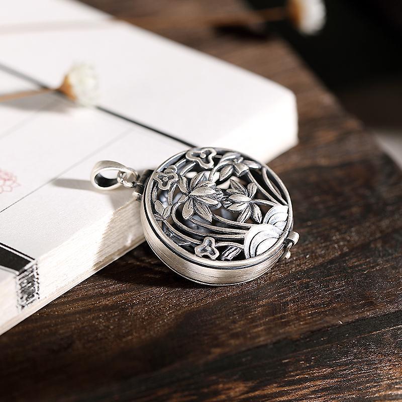 Platinum Plated Pendant Ga Wu Box for Women's Hollow Lotus Vintage Personalized Fragrant Bag, Collar Chain, Sweater Chain, Hanging Decoration