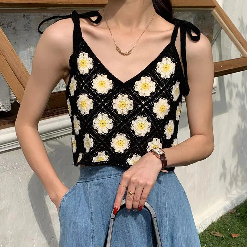 Floral Crochet Top with Tie Shoulder Strap Open-knit Cami Tank Women Teengirl Boho Crop Top Summer Vacation Bohemian Clothes