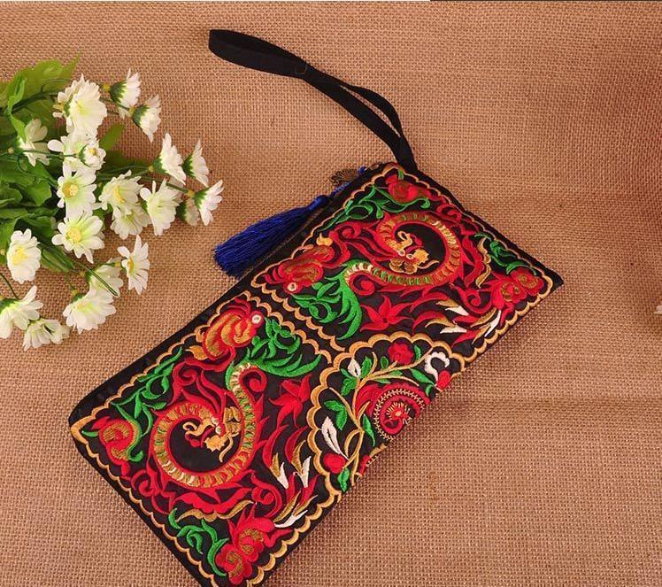 Ethnic Style Retro Embroidered Bag