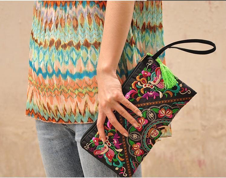Ethnic Style Retro Embroidered Bag