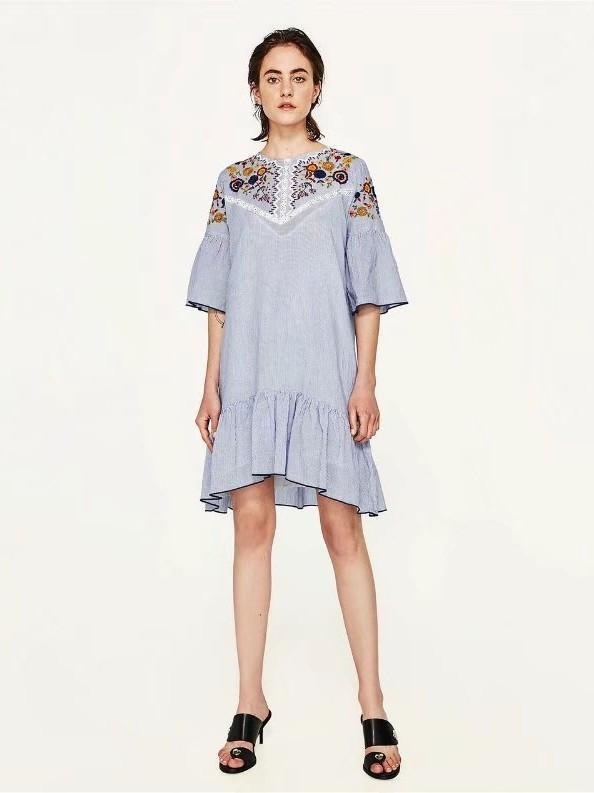 Popular Fashion Inwrought Stripes Half Sleeve Round Neck Mini Dress