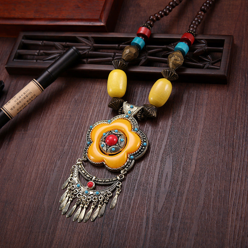 Tibetan Ethnic Style Vintage Flower Pendant Necklace Sweater Chain Pendant