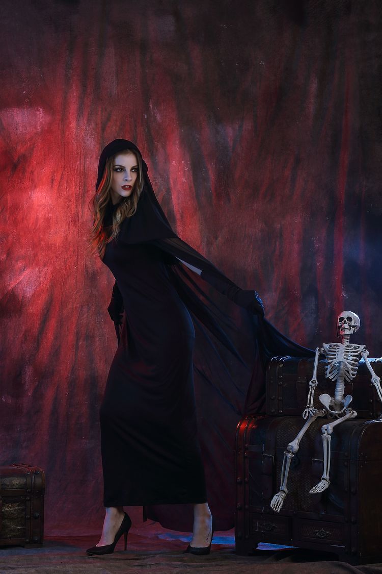 Halloween Black Devil's Long Cloak