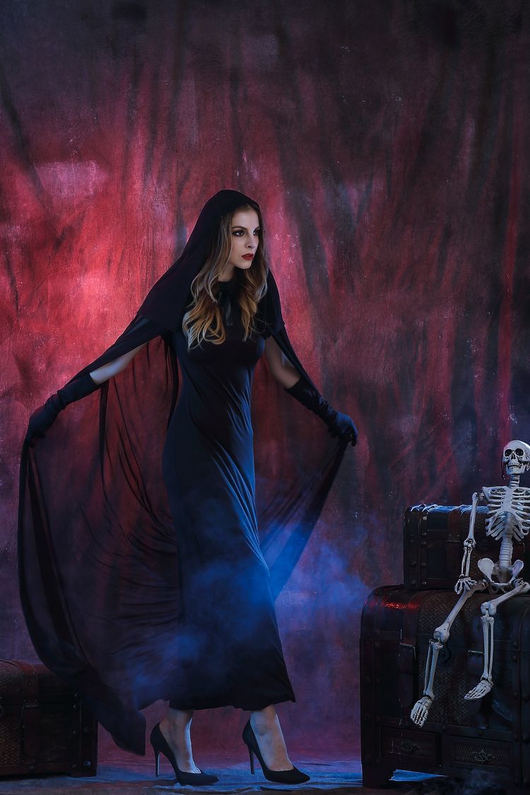 Halloween Black Devil's Long Cloak