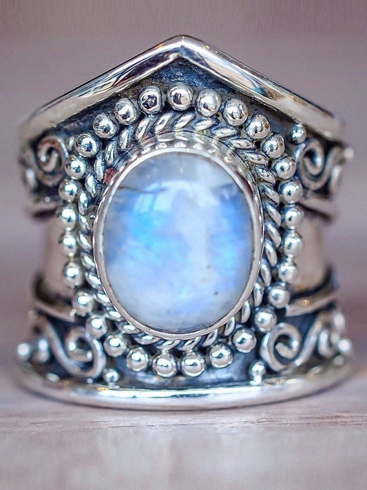 Retro Moonstone Ring Exaggerated Punk Style Jewelry