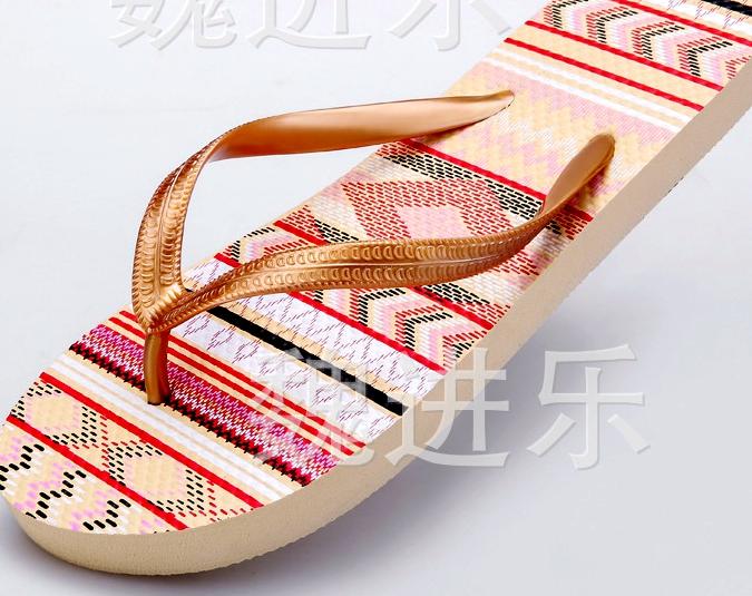 Comfortable Ladies Flip-flops High Quality Beach Pop Wind Sandals