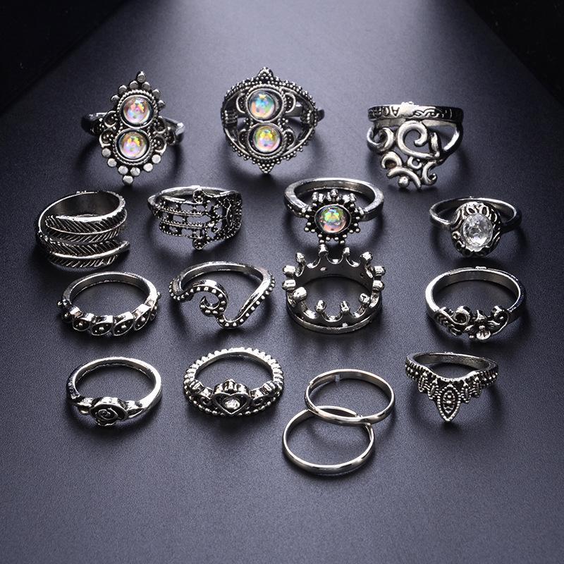 Heart-Shaped Flower Large Gemstone Crown Vintage Carved 16-Piece Set Ring