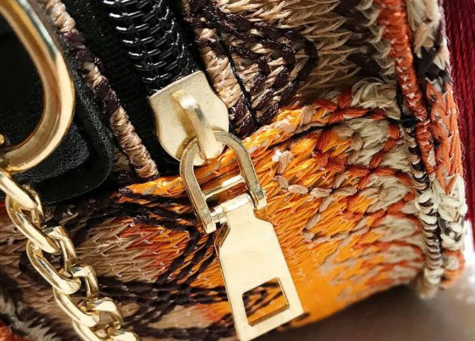 Autumn National Style Contrast Color Tassels One-Shoulder Crossbody Small Round Bag