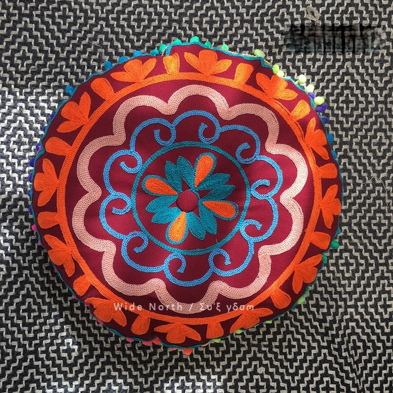 Bohemian Tatami Cushion Cute Pillow Fluffy Pillow Embroidered Futon Chair Cushion Round Tassel with Core Pillow Decorative