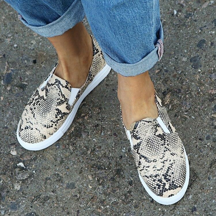 Women Casual Snake Printing Women Vulcanized Flats Sneakers Shoes