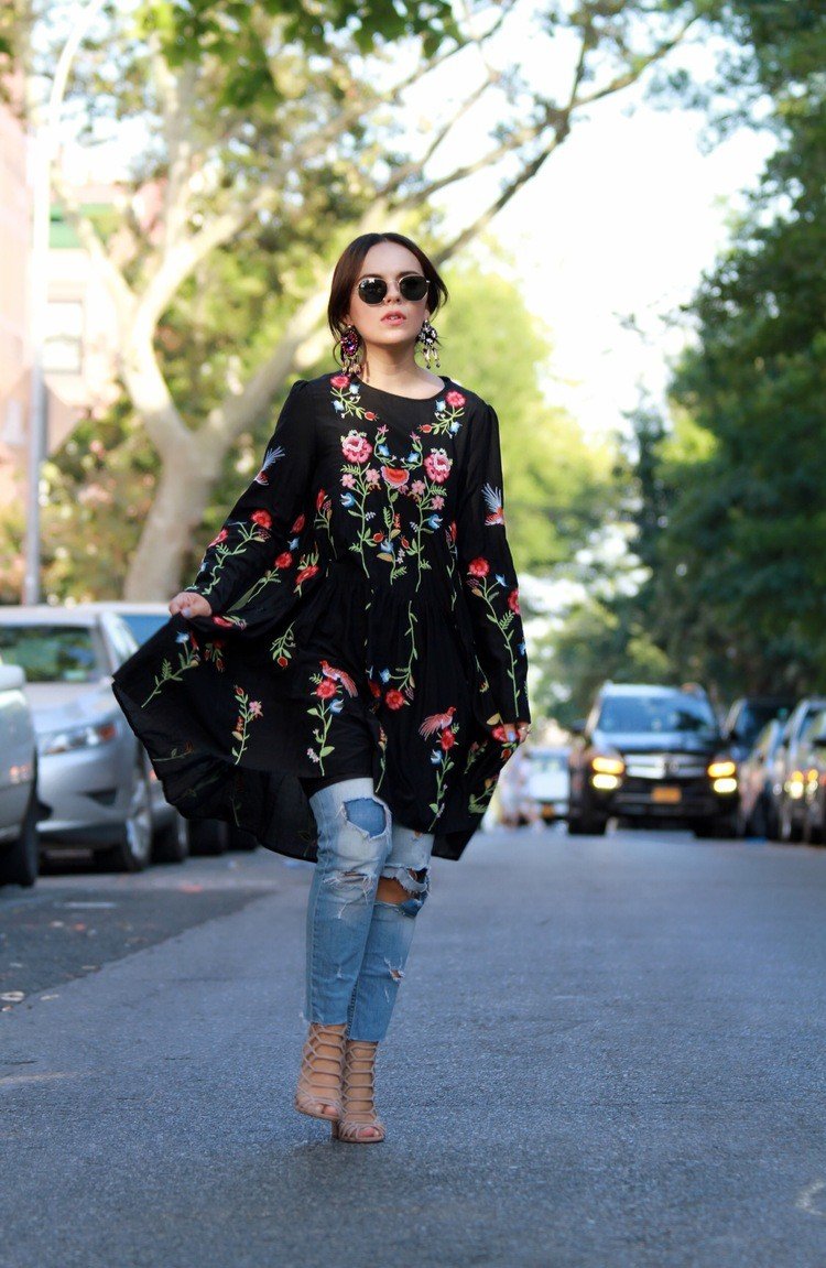 Black Loose Floral Embroidered Long Sleeve Round Neck Mini Dress