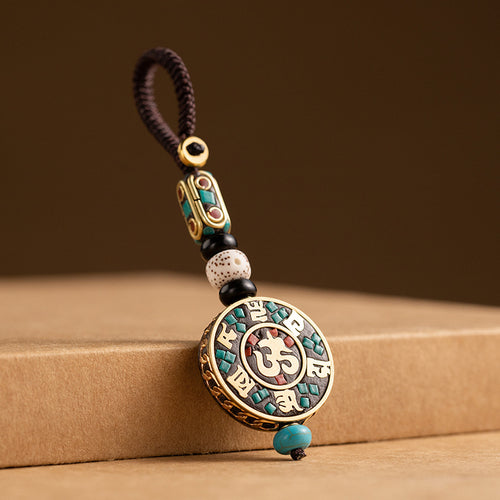Nepal retro car keychain Bodhi key pendant high-grade bag ornaments handmade chain for men and women.