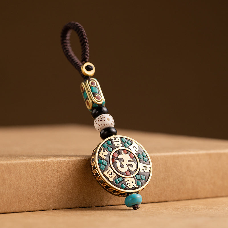 Nepal retro car keychain Bodhi key pendant high-grade bag ornaments handmade chain for men and women.