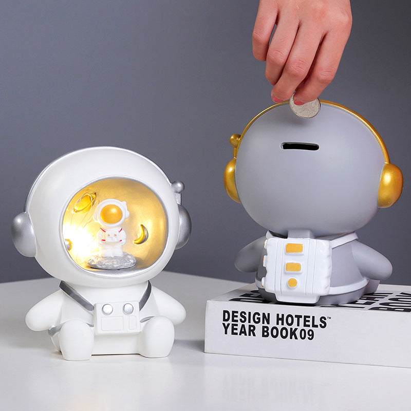 Cartoon astronaut nightlight resin ornaments creative gift piggy bank decoration for children's birthday