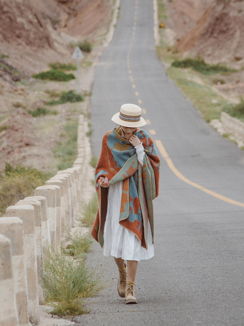 Thickened Autumn and Winter Scarf Versatile Retro Ethnic Warm Shawl Cloak
