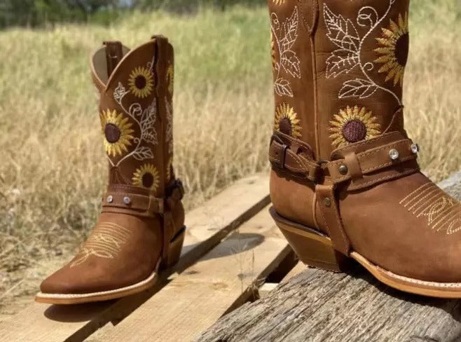 Big size thick heel short boot joker high heel Martin boot