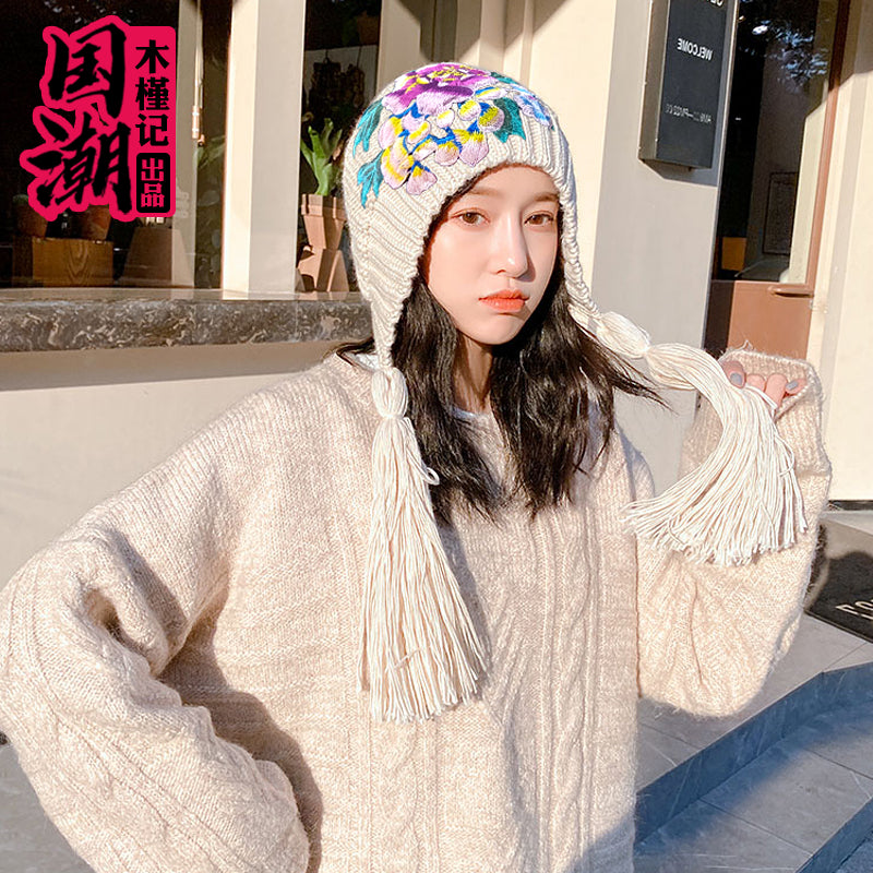 National embroidered women's fall and winter versatile thickened warm ear protection wool hat knitting sweet and lovely