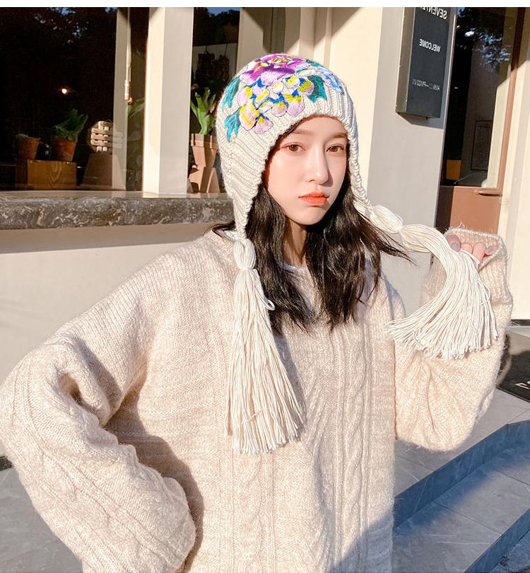 National embroidered women's fall and winter versatile thickened warm ear protection wool hat knitting sweet and lovely