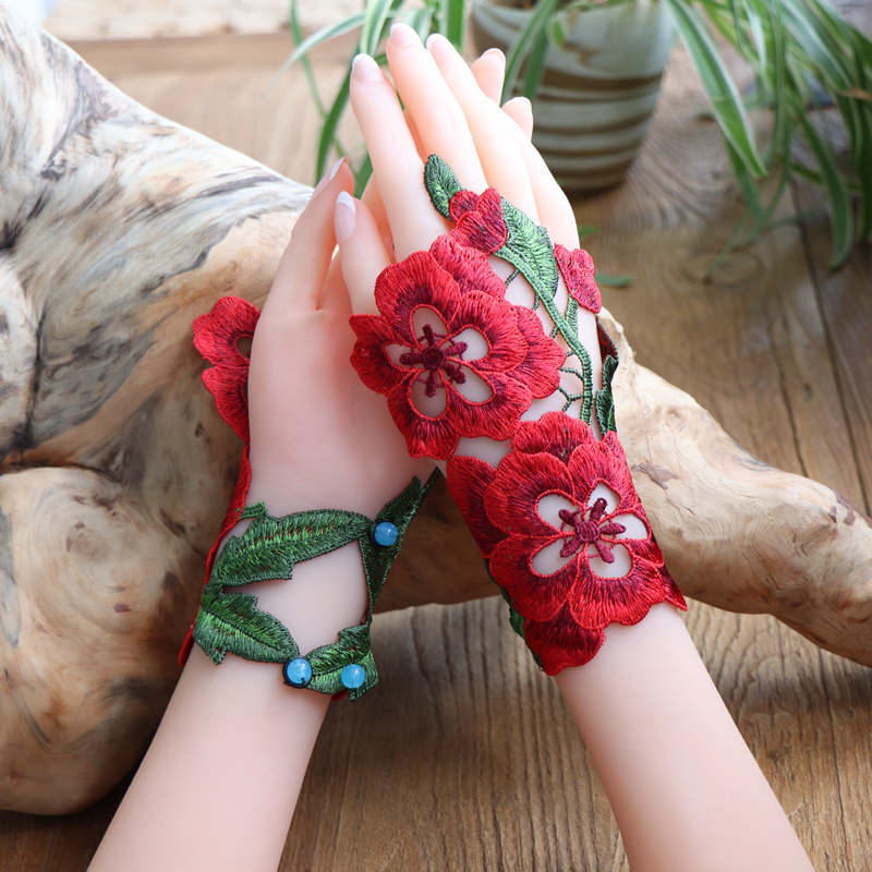 National style hollow embroidery gloves