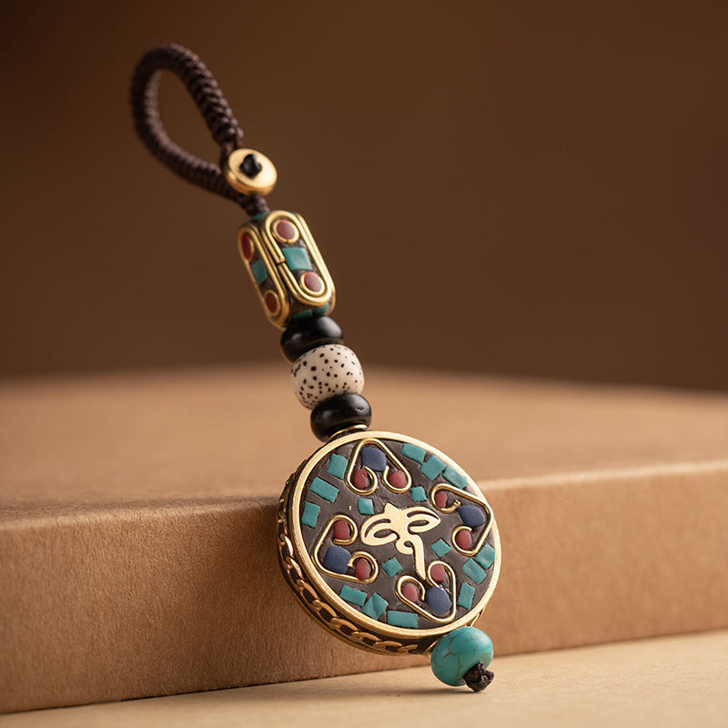Nepal retro car keychain Bodhi key pendant high-grade bag ornaments handmade chain for men and women.