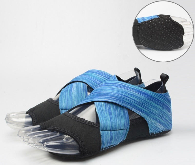 Professional training Gymnastics Dance anti slip glue point leakage toe elastic skin socks