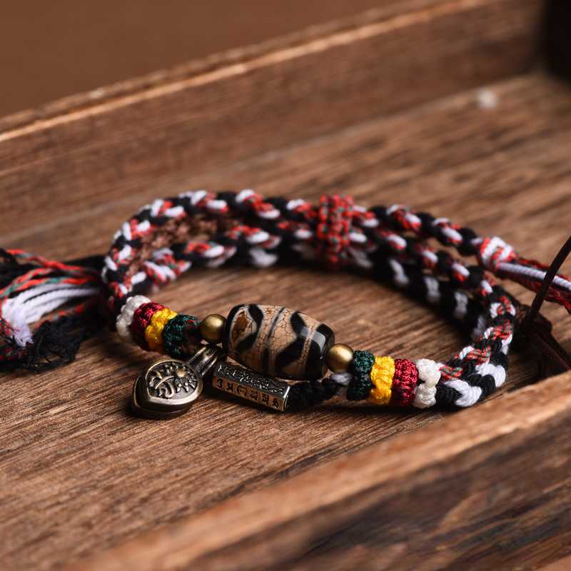 Tibetan Handwoven Bracelet Hand Rope Cultural and Fashionable Simple Buddha Bead Bracelet