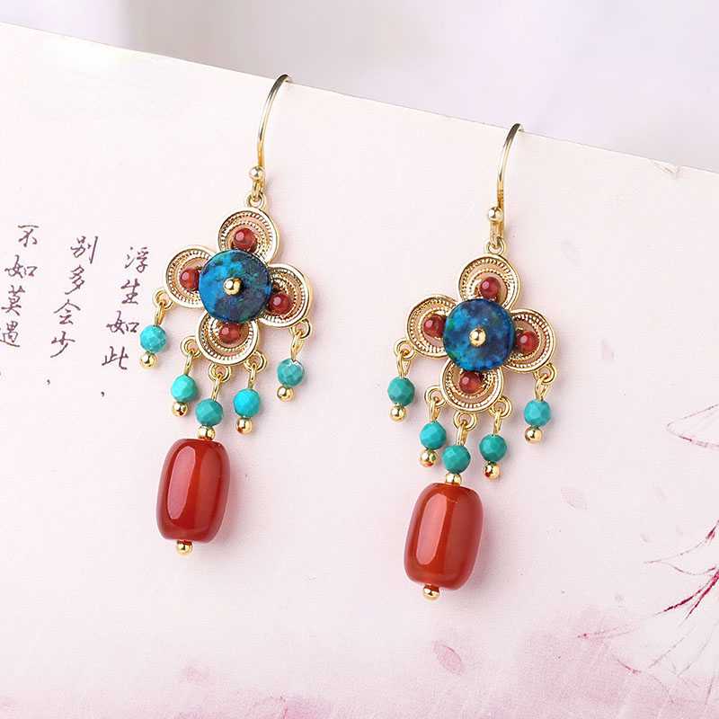 New Original Design Is Classic, Fashionable, Red, Exquisite, Elegant Earrings, Slimming Earrings, and Ear Clips for Women