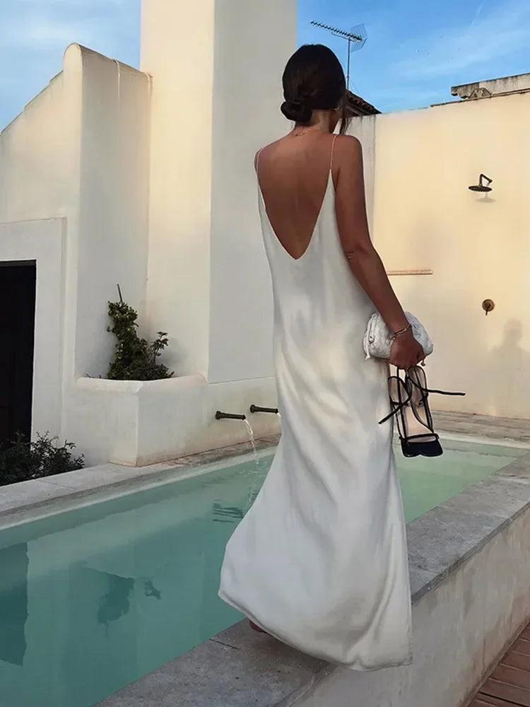 Elegant White V-neck Slit Maxi Dress For Women Fashion Backless Sleeveless Sling Dresses 2024 Summer Female Beach Vacation Robes