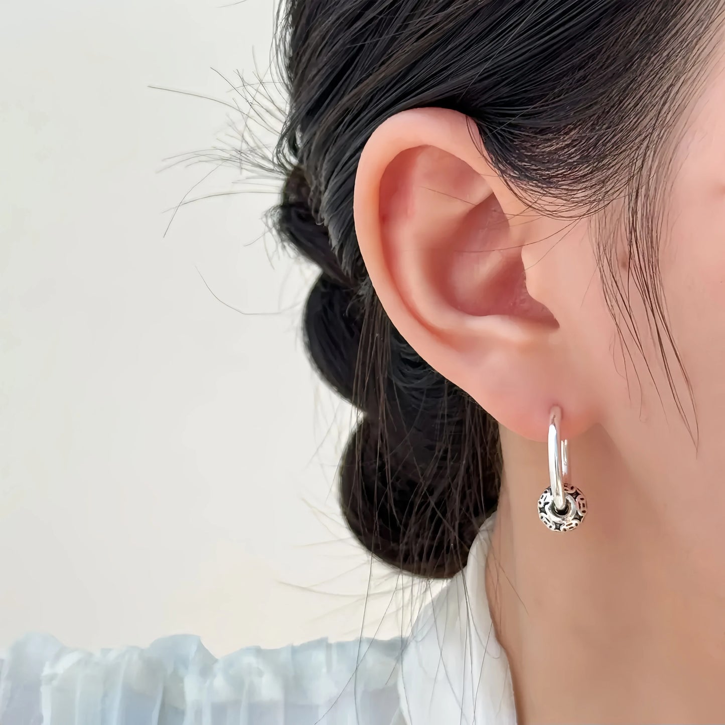 S925 Silver Earrings Women's Simple and Retro Lucky Transshipment Anti-allergic Element Ring Earrings