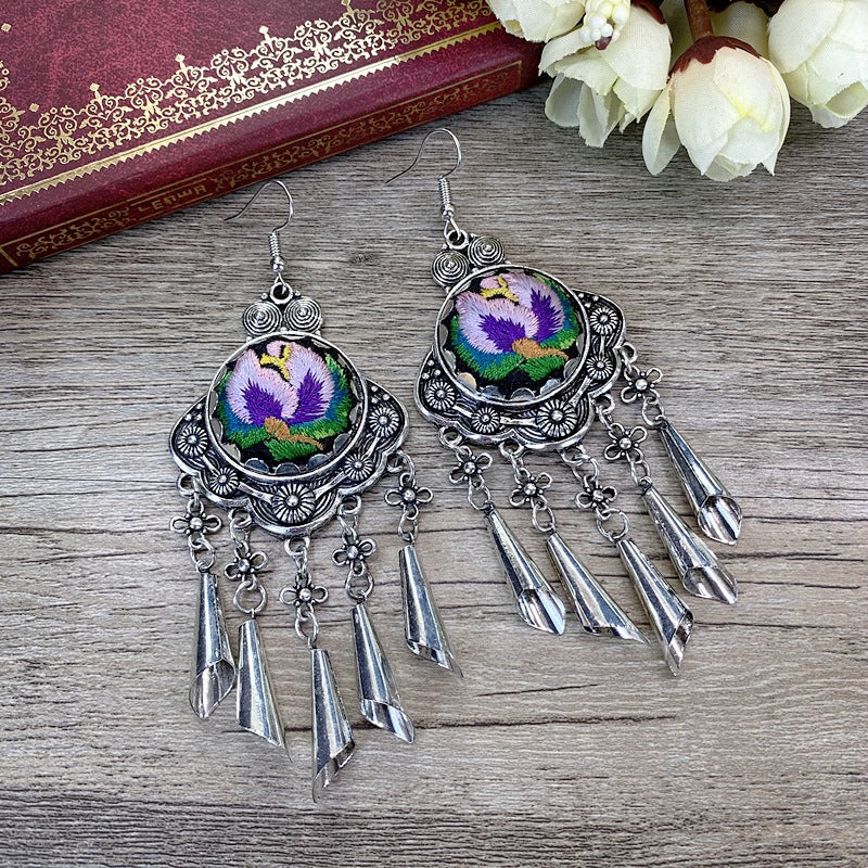 National Style Embroidered Tassel Earrings Retro Fashion Chime Earrings Ethnic Style Versatile Earrings