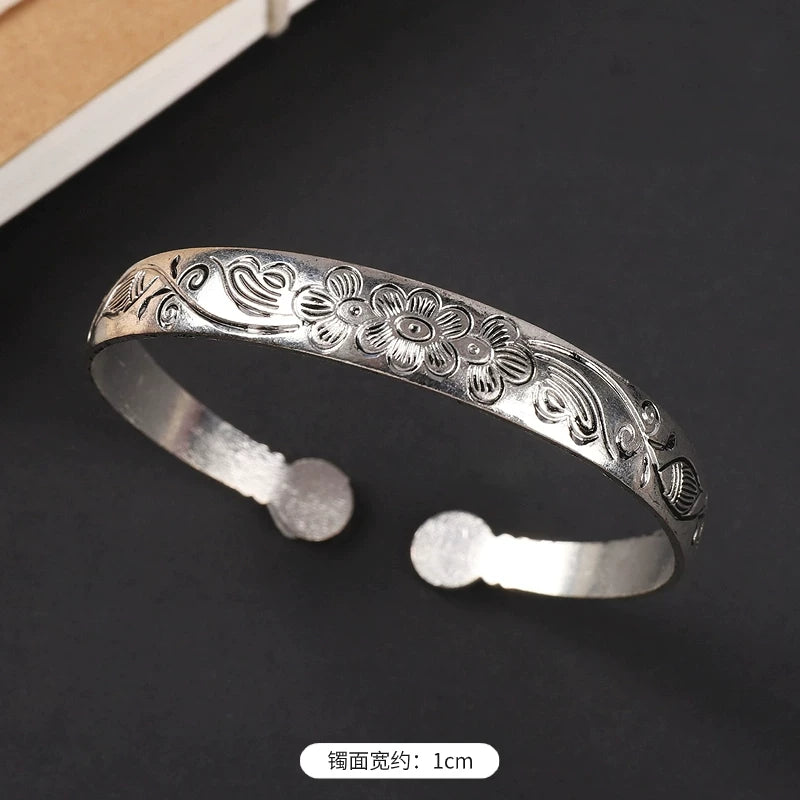 Handmade Miao Silver Old Bracelet Female Ethnic Style Retro Court Chinese Sculpture Ancient Silver Bracelet Personality Exotic Bracelet