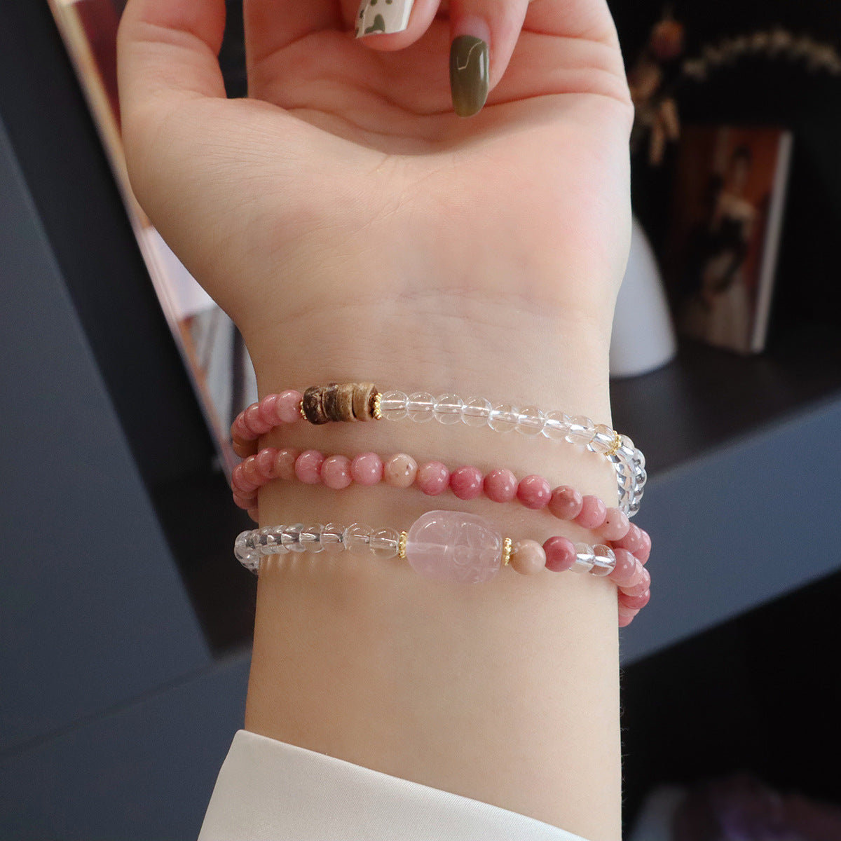 New Tibetan Natural Red Stone Multi-circle Bracelet Powder Crystal Star Moon Bodhi Olive Multi-circle Bracelet