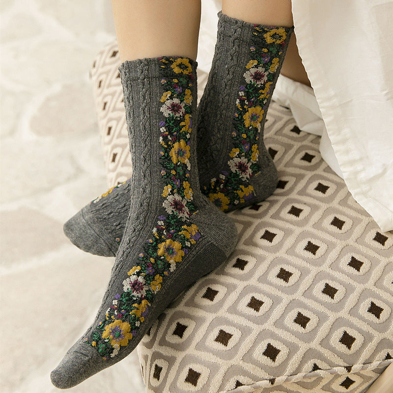 Twist Pattern Medium Tube Women's Literary Cotton Socks Ethnic Style Flower Dark Pattern Socks