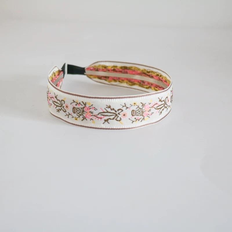 Vintage Ethnic Style Cotton and Linen Embroidery Floral Garland Pattern Fabric Lace Exquisite Headband Bohemian Headdress Head Buckle