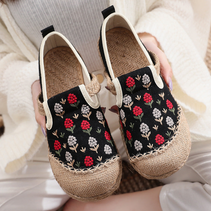 New Women's Embroidered Linen Flat Shoes