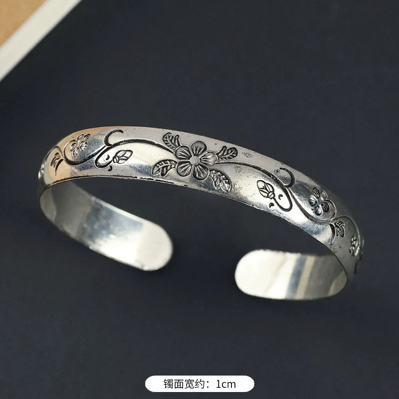 Handmade Miao Silver Old Bracelet Female Ethnic Style Retro Court Chinese Sculpture Ancient Silver Bracelet Personality Exotic Bracelet