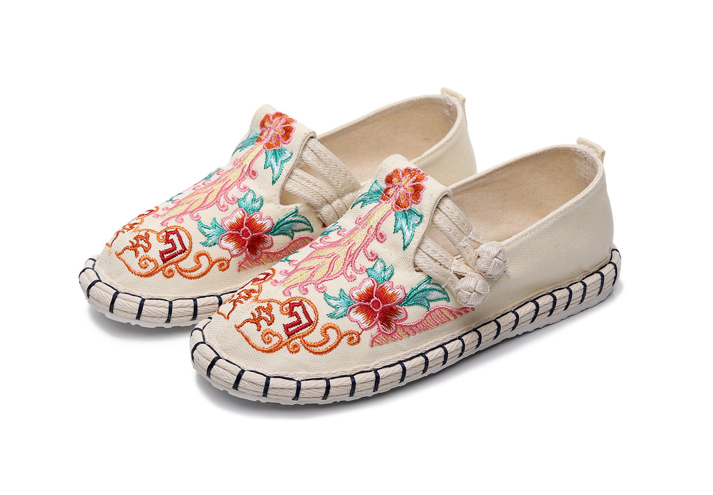 Tibetan Floral Embroidered style Flat Shoes