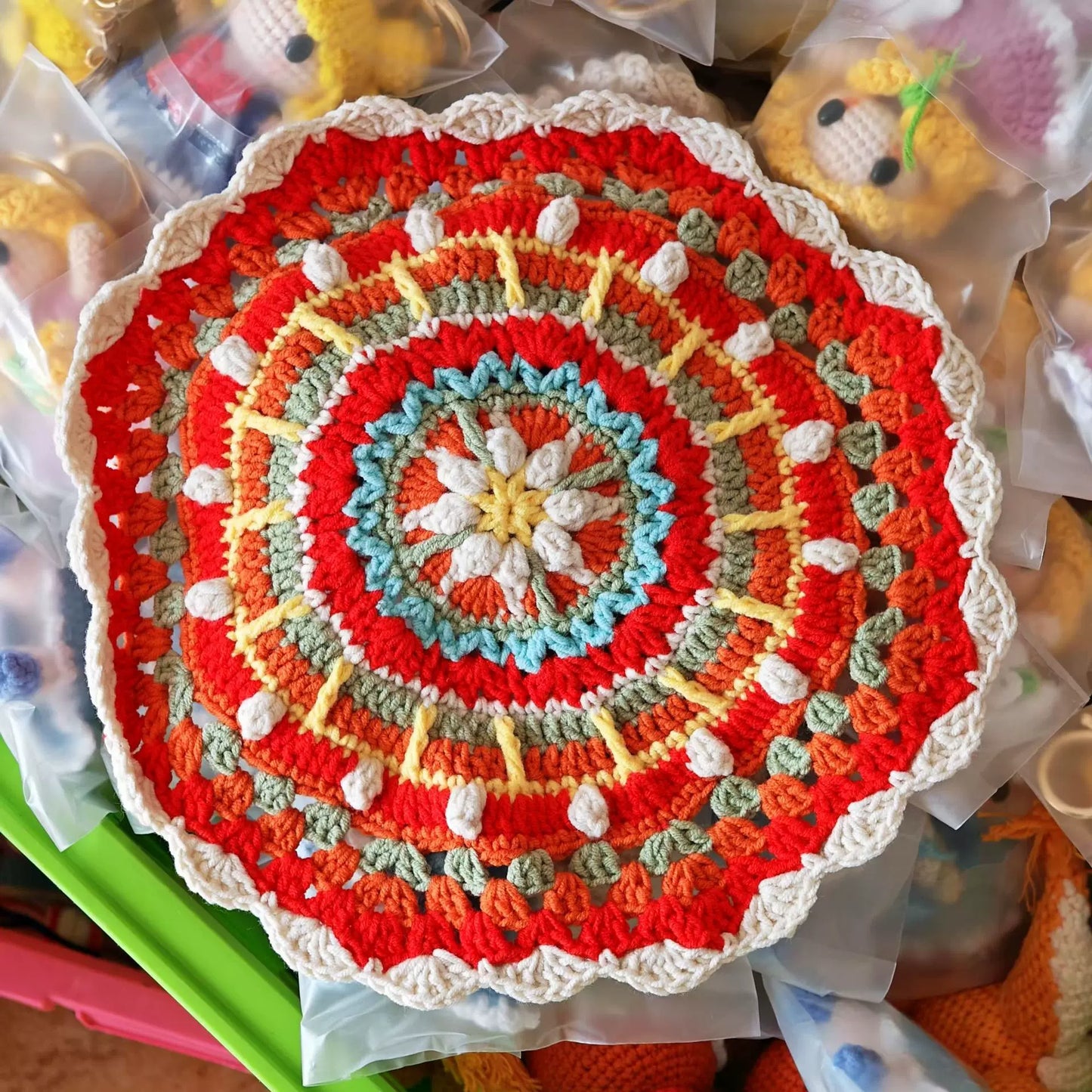 Non-slip Hand-woven Exquisite Large Coaster Sweet Wool Crocheted Vase Mat New Handmade Knitted Flower