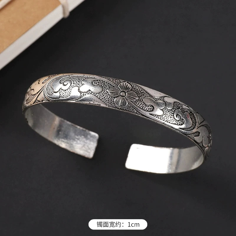 Handmade Miao Silver Old Bracelet Female Ethnic Style Retro Court Chinese Sculpture Ancient Silver Bracelet Personality Exotic Bracelet