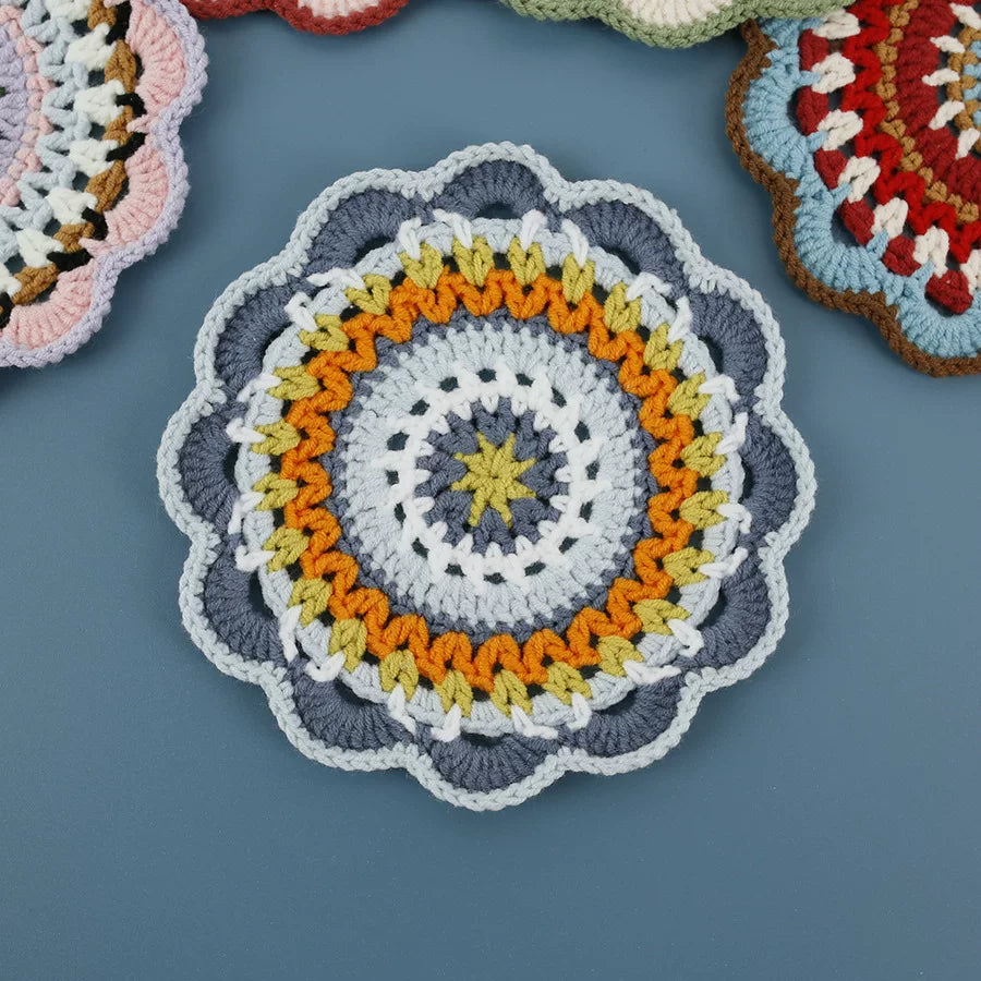 Non-slip Hand-woven Exquisite Large Coaster Sweet Wool Crocheted Vase Mat New Handmade Knitted Flower