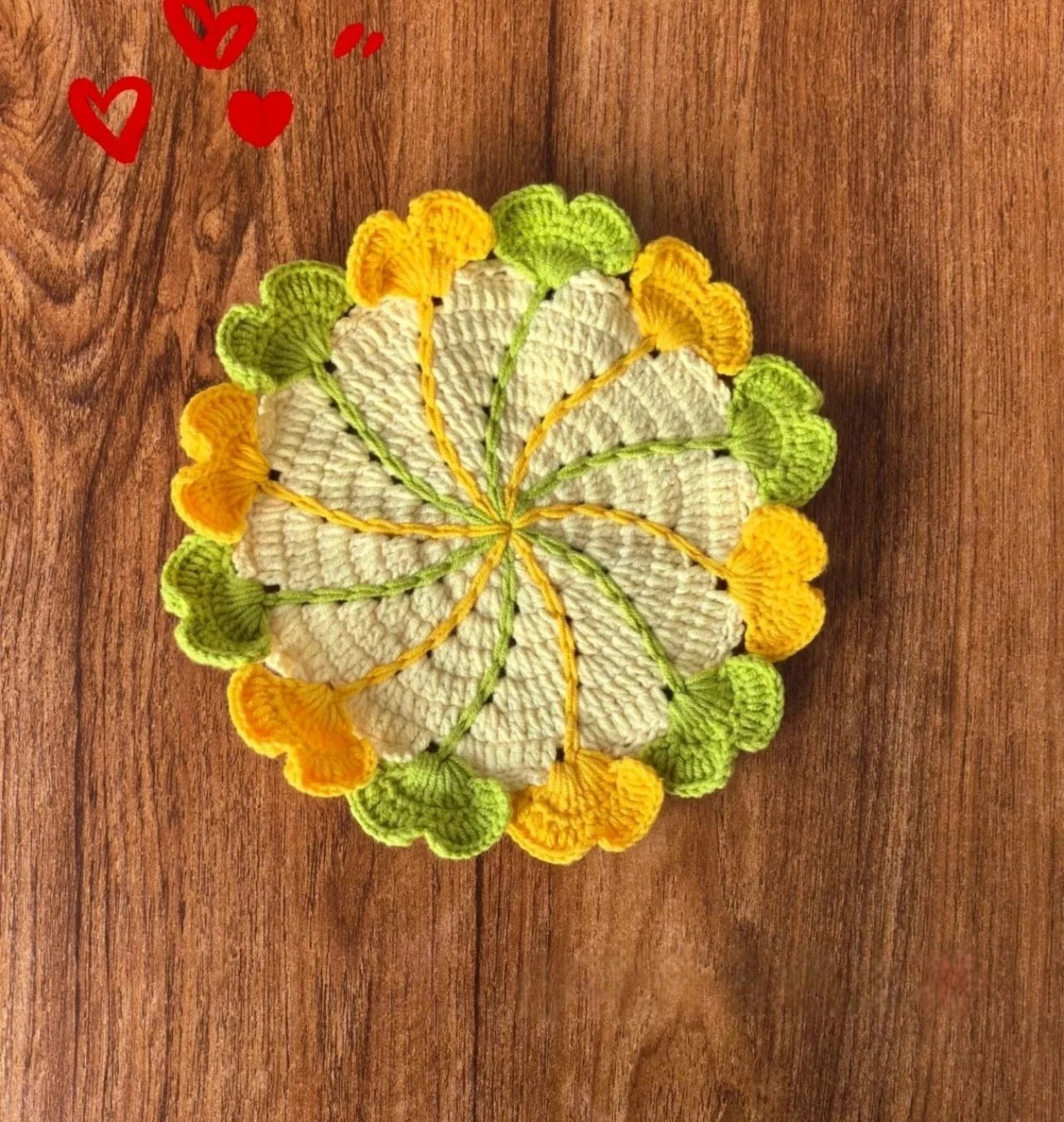 Hand-crocheted Small Daisy Coasters, Anti-scalding and Heat-insulating Cushions, Wool Coasters, Gifts for Girlfriends, Flower Slices in Large Quantities - emogogo