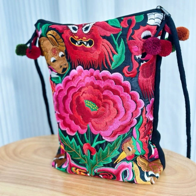 Lotus Embroidery, Embroidery Change Bag, Literary and Artistic Fan Embroidery Gift Bag
