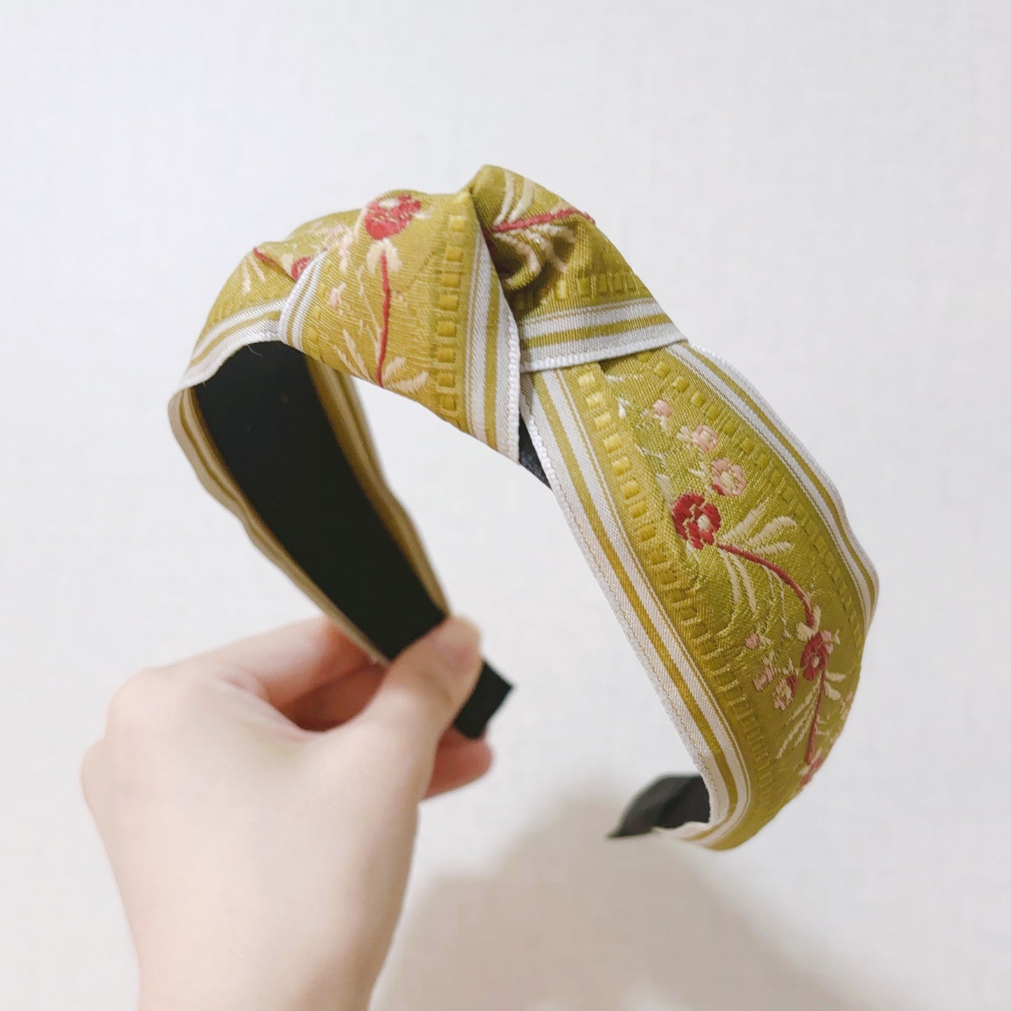 Ethnic Style Embroidery Headband, Retro Hair Accessories, Knotted in The Middle, Wide Edge Headband