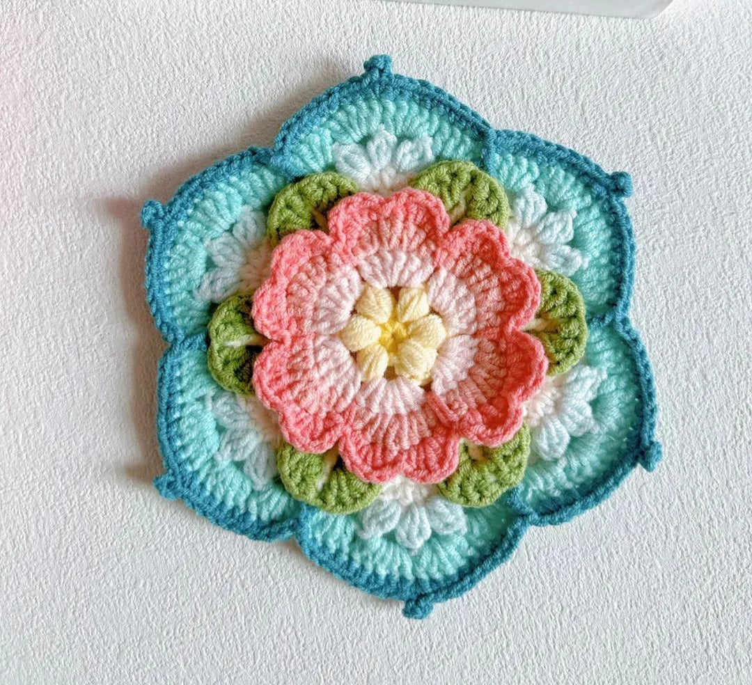 Hand-crocheted Small Daisy Coasters, Anti-scalding and Heat-insulating Cushions, Wool Coasters, Gifts for Girlfriends, Flower Slices in Large Quantities - emogogo