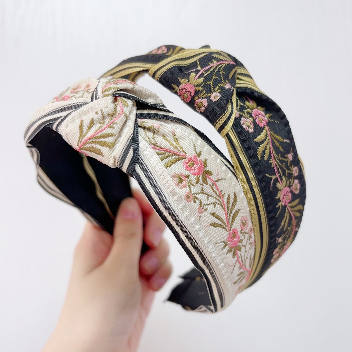 Ethnic Style Embroidery Headband, Retro Hair Accessories, Knotted in The Middle, Wide Edge Headband