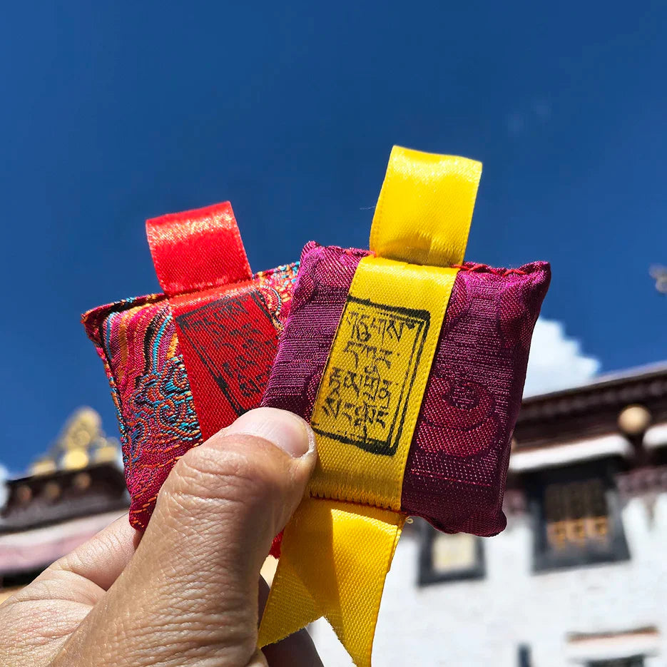 Tibetan Traditional Cloth Bag Amulet, Horse Head Ming King, Great White Umbrella Cover, Buddha Mother, Tara, etc