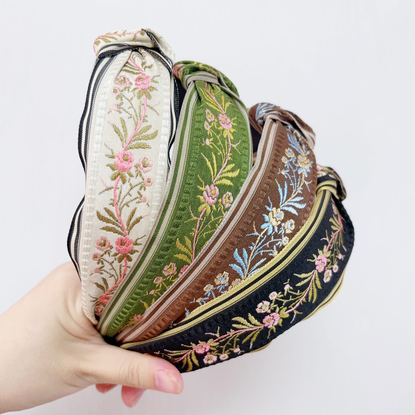 Ethnic Style Embroidery Headband, Retro Hair Accessories, Knotted in The Middle, Wide Edge Headband